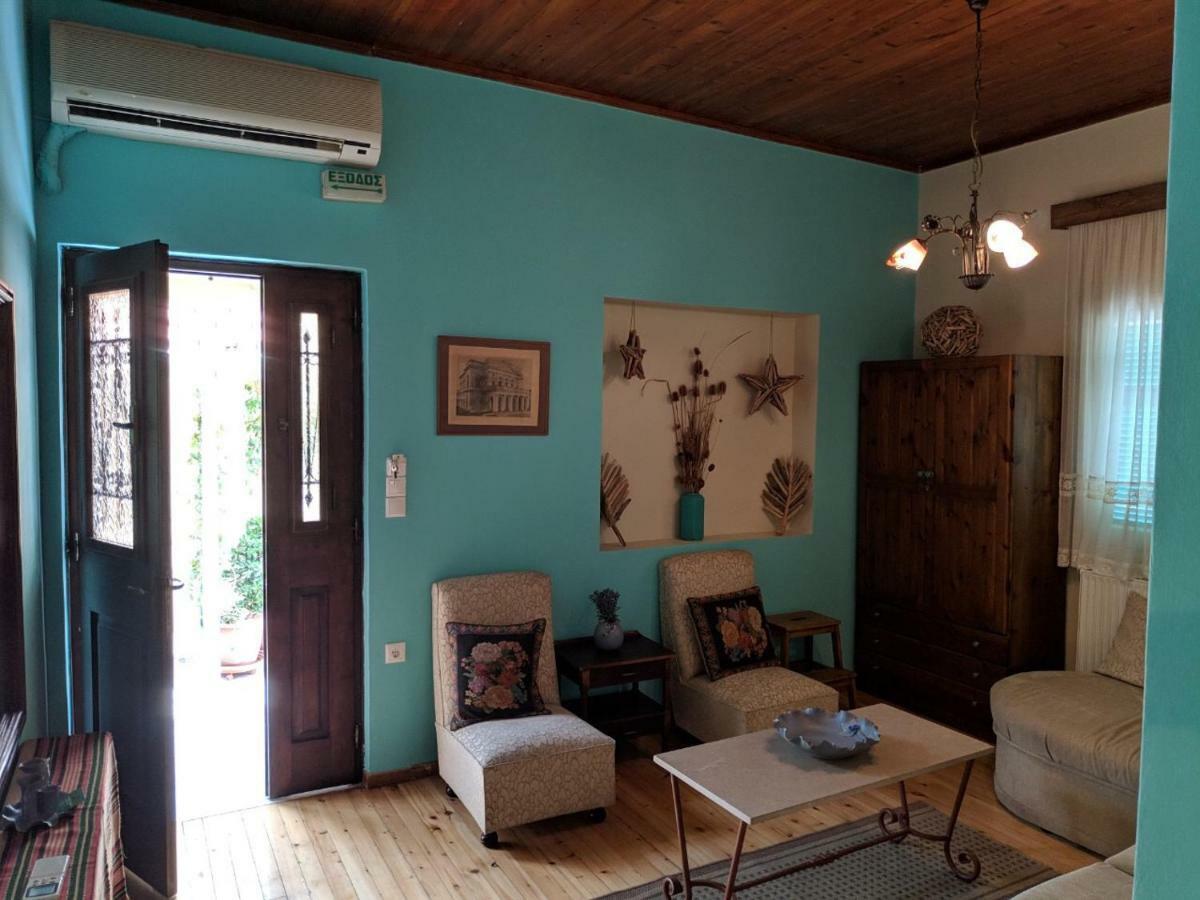 Helena'S Rooms Kassiopi Exterior foto